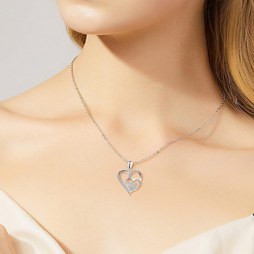 Inolt™ | Paw and Heart Necklace in Silver