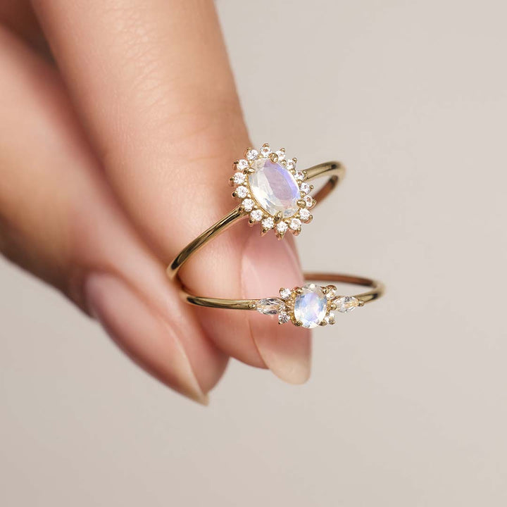 Muse™ | Golden Moonstone Ring