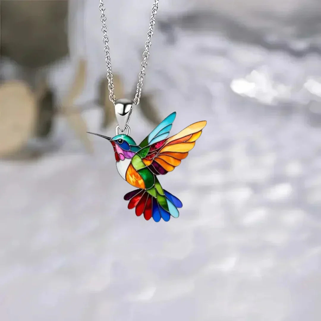 Aurea™ | Beautiful Hummingbird Design Necklace