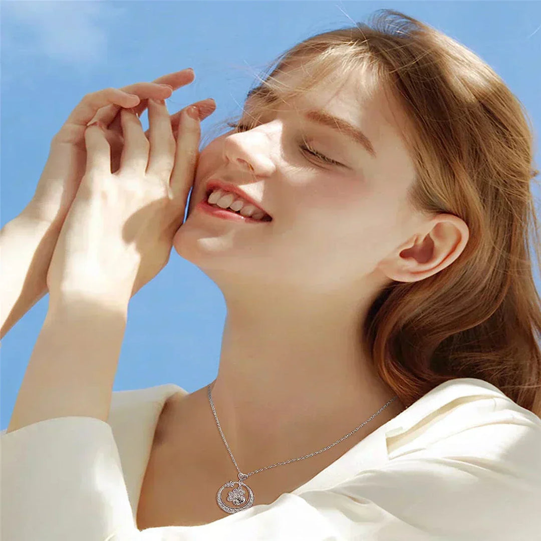 Seaton™ | Silver Paw Print Necklace with Zirconia