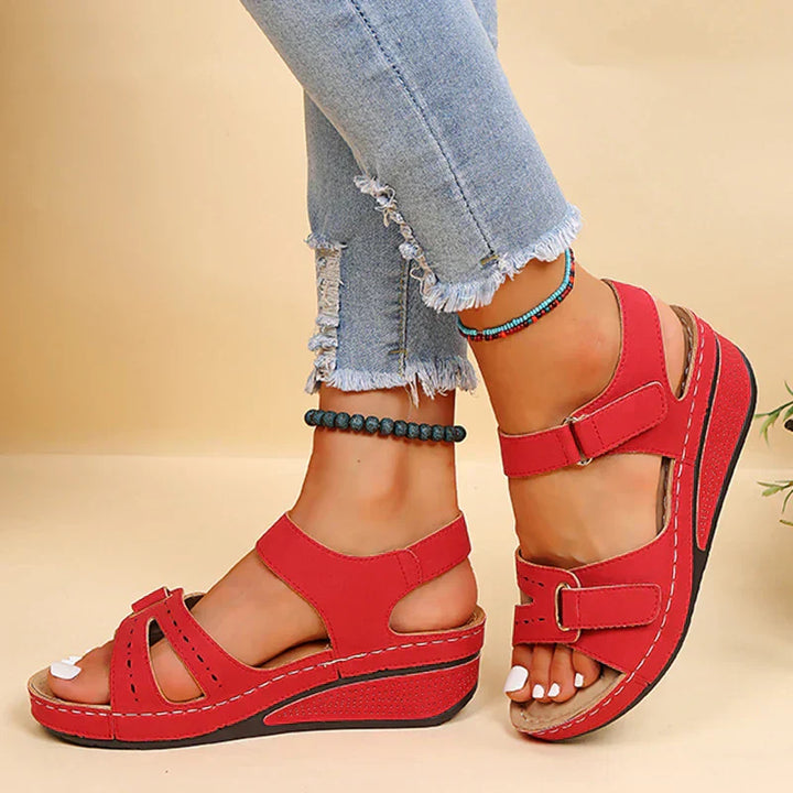 Calyna | Supportive Orthopedic Sandals